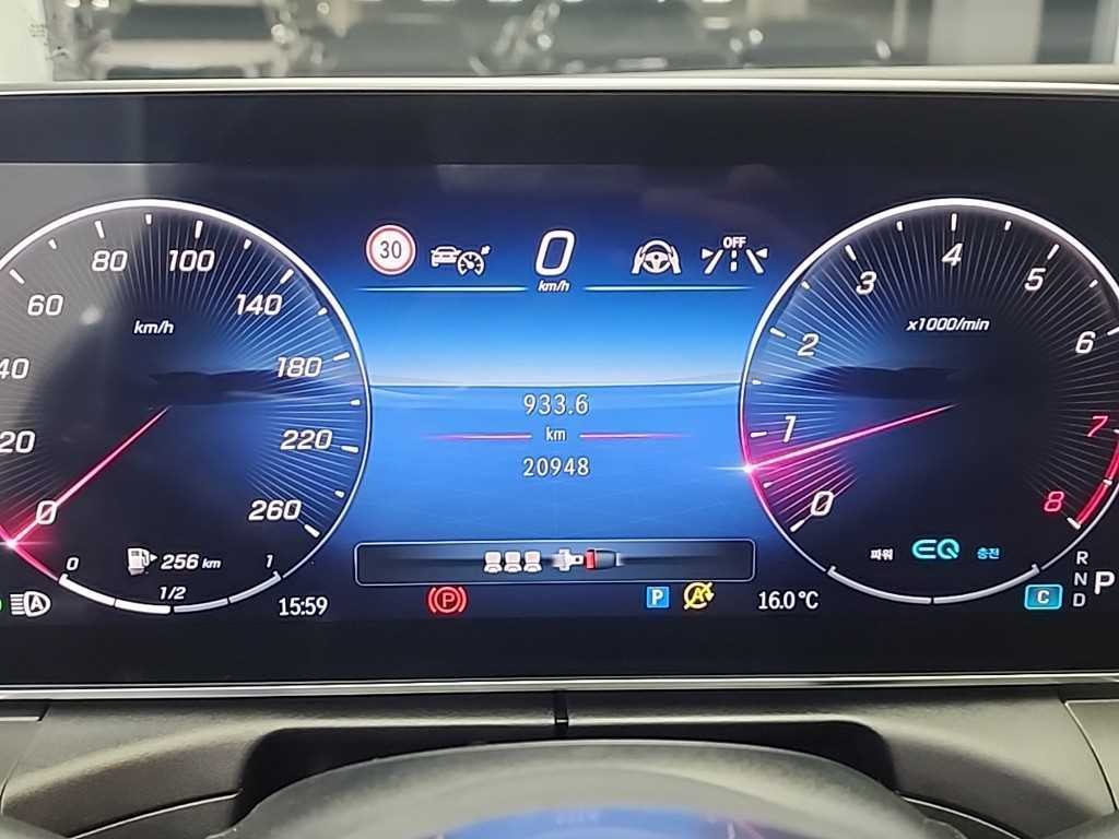 벤츠 C 클래스 C클래스 W206 C200 4MATIC 아방가르드 이미지 6