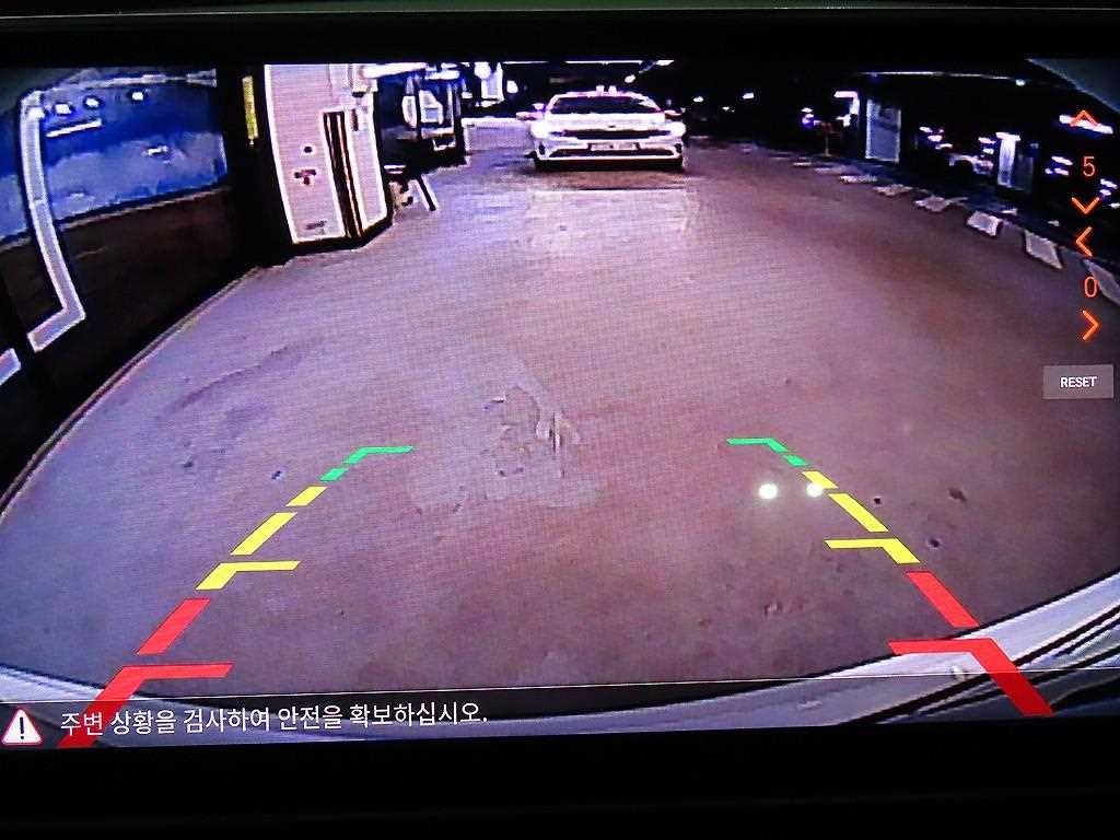 기아 스포티지 스포티지 더 볼드 2.0 디젤 2WD 노블레스 이미지 15