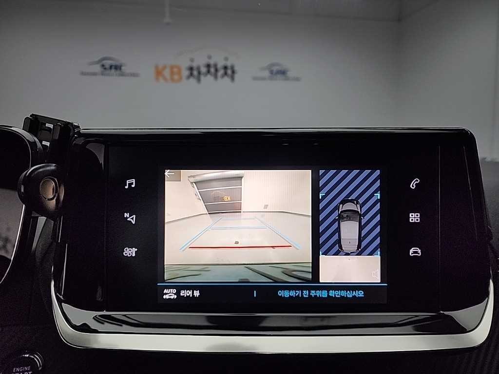 푸조 208 e-208 GT Line 이미지 15