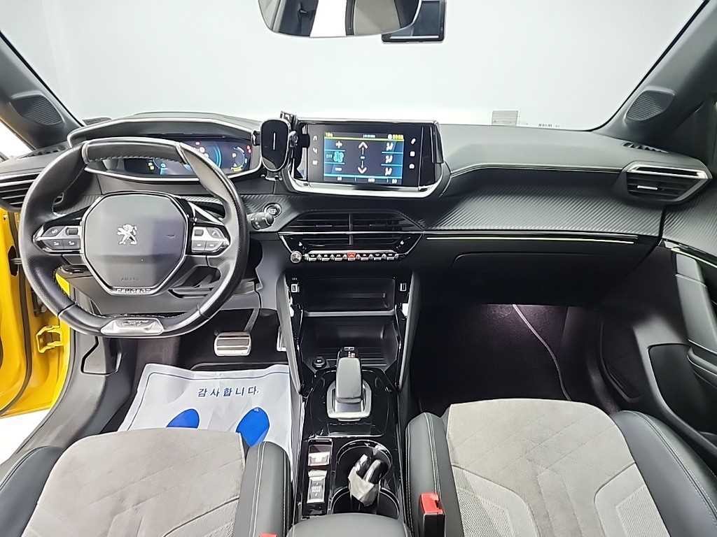 푸조 208 e-208 GT Line 이미지 8