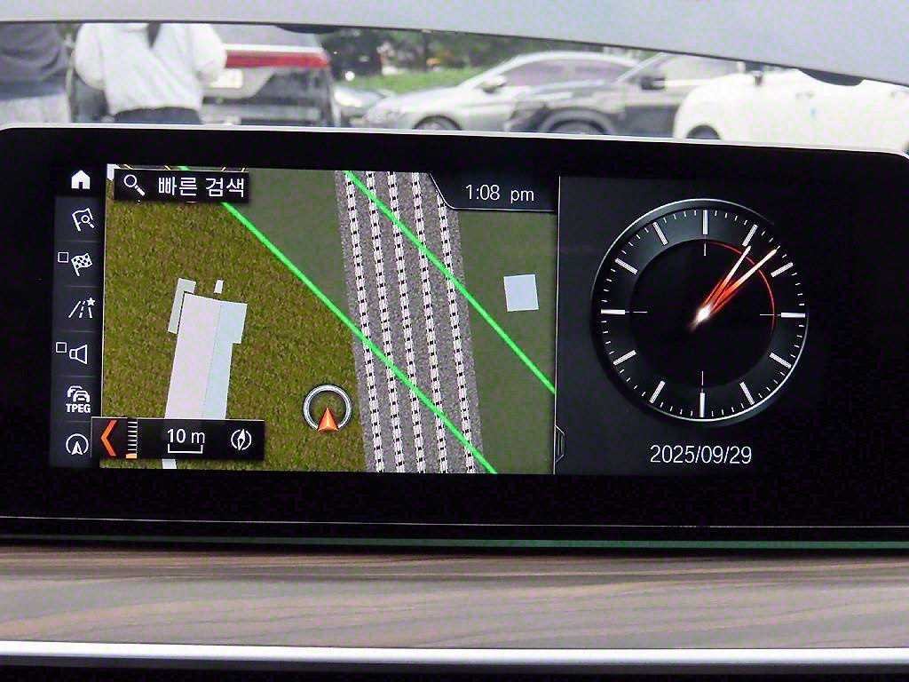 BMW 5시리즈 5시리즈 (G30) 530i M 스포츠 플러스 이미지 14