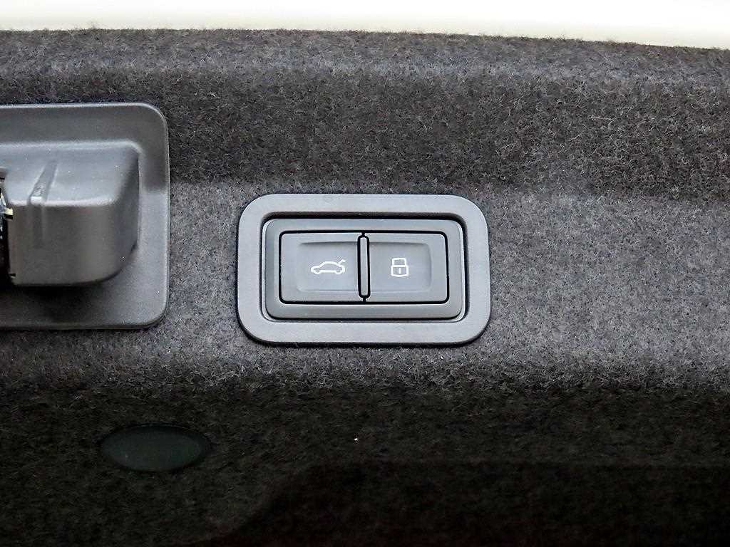 아우디 A6 A6 (C8) 45 TFSI 콰트로 프리미엄 이미지 16