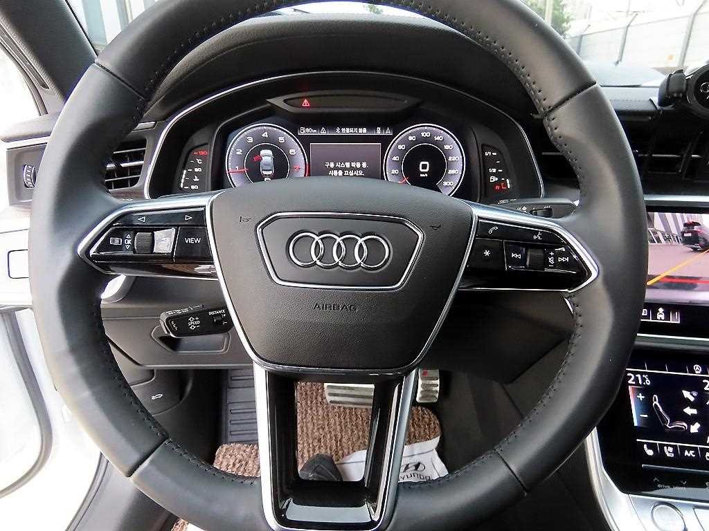 아우디 A6 A6 (C8) 45 TFSI 콰트로 프리미엄 이미지 8