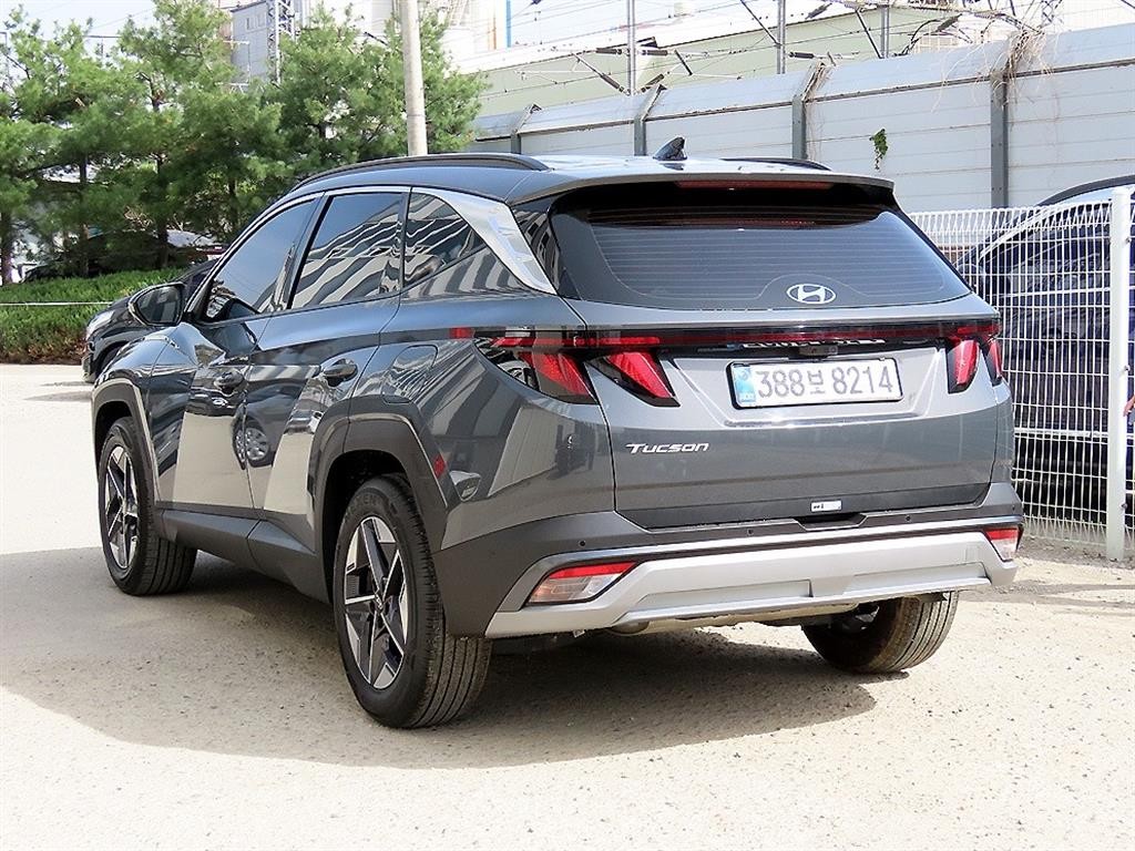 현대 투싼 더 뉴 투싼 (NX4) 가솔린 1.6 터보 2WD 프리미엄 이미지 3