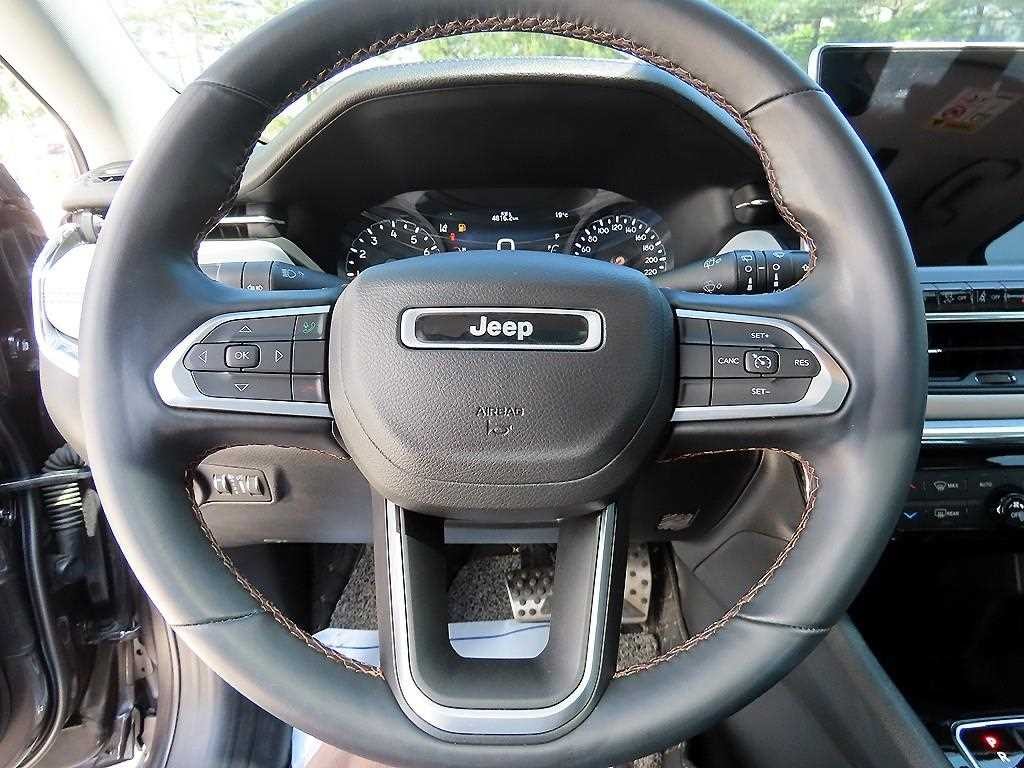 지프 컴패스 컴패스 2세대 2.4 AWD 리미티드 이미지 8
