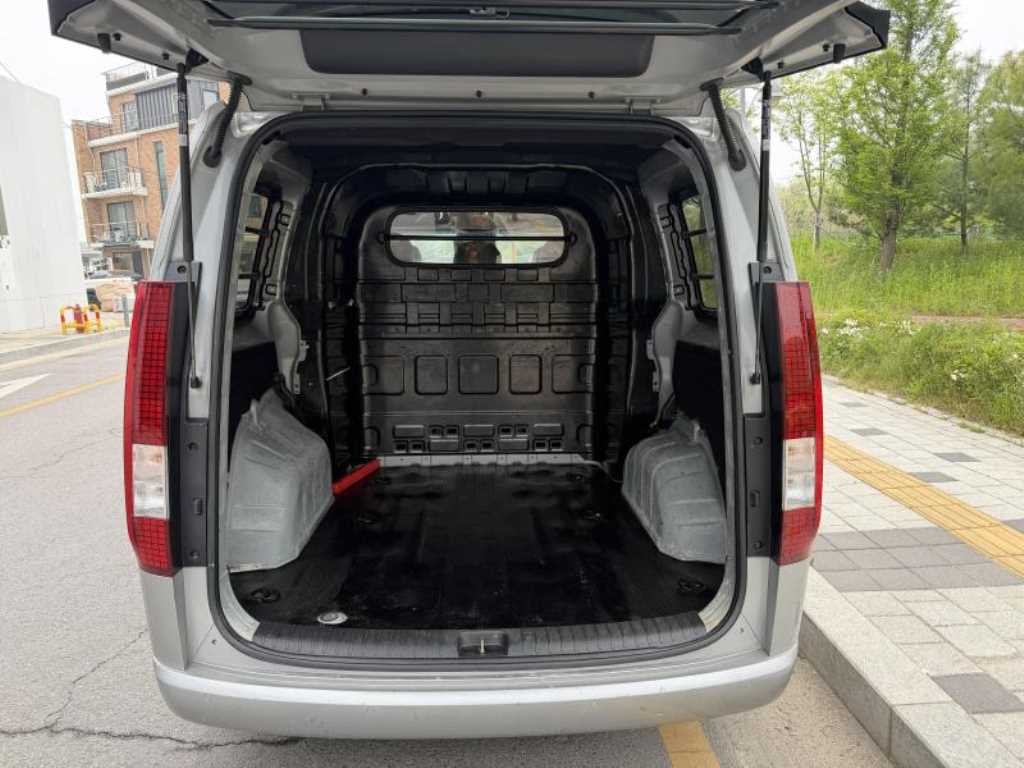 현대 스타리아 2WD 디젤 카고 모던 5인승 이미지 13