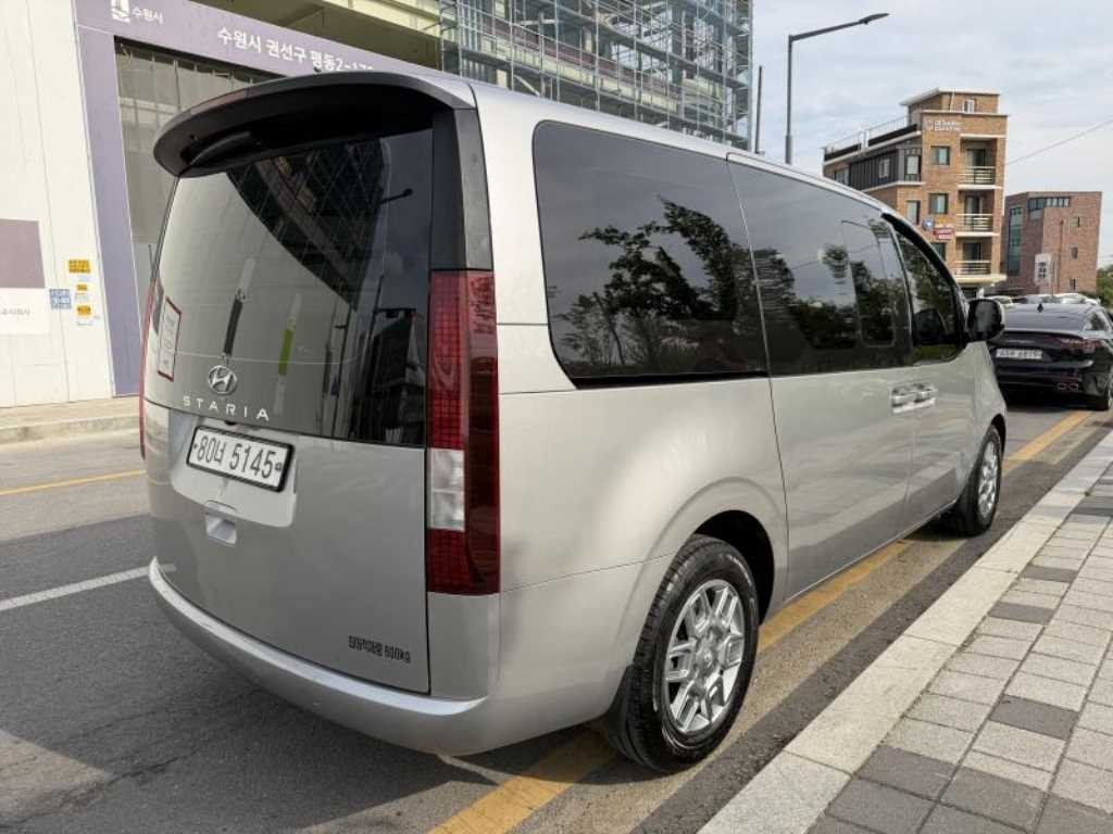 현대 스타리아 2WD 디젤 카고 모던 5인승 이미지 6