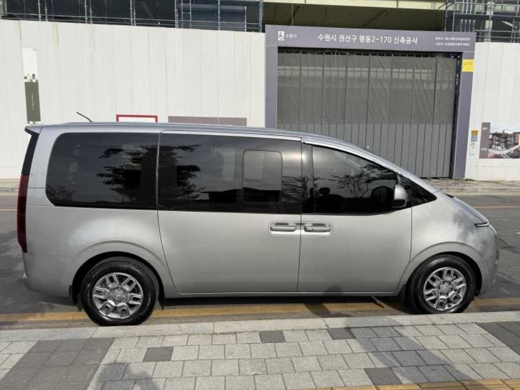 현대 스타리아 2WD 디젤 카고 모던 5인승 이미지 7