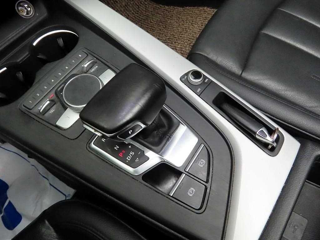 아우디 A4 A4 (B9) 45 TFSI 이미지 10