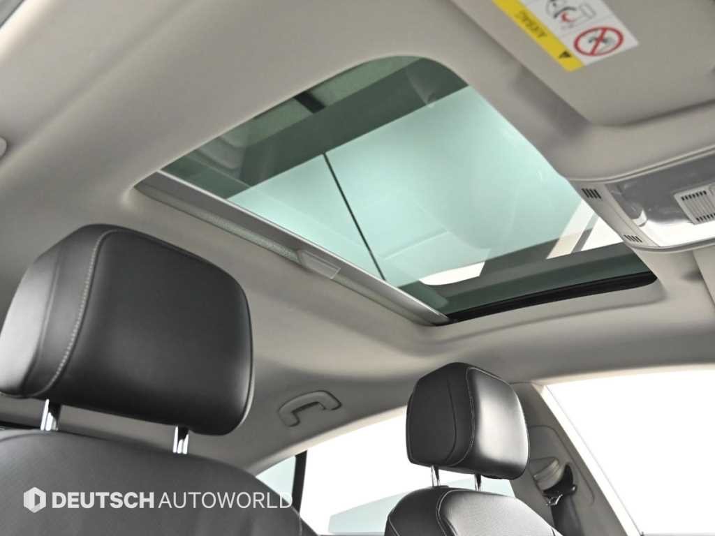 폭스바겐 아테온 2.0 TDI 엘레강스 프레스티지 이미지 18