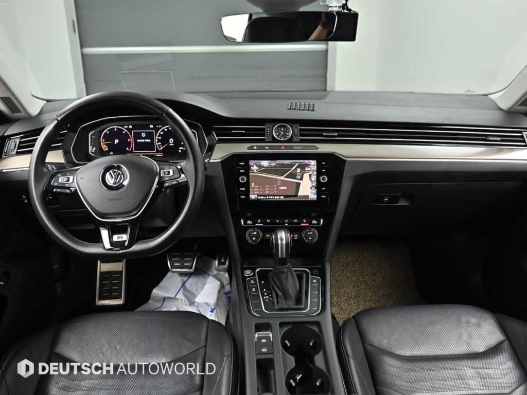폭스바겐 아테온 2.0 TDI 엘레강스 프레스티지 이미지 7