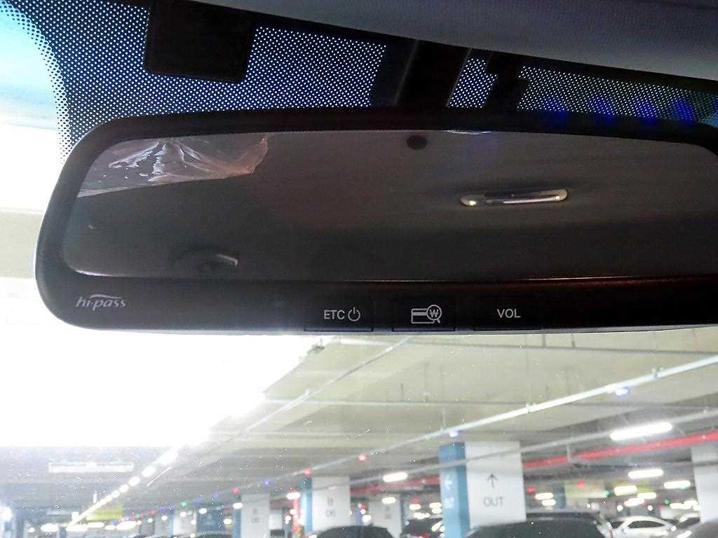 기아 쏘렌토 뉴 쏘렌토 R 2WD 2.0 TLX 스페셜 이미지 16
