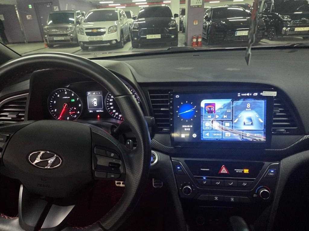 현대 아반떼 아반떼 AD 1.6 터보 스포츠 7 DCT 이미지 19