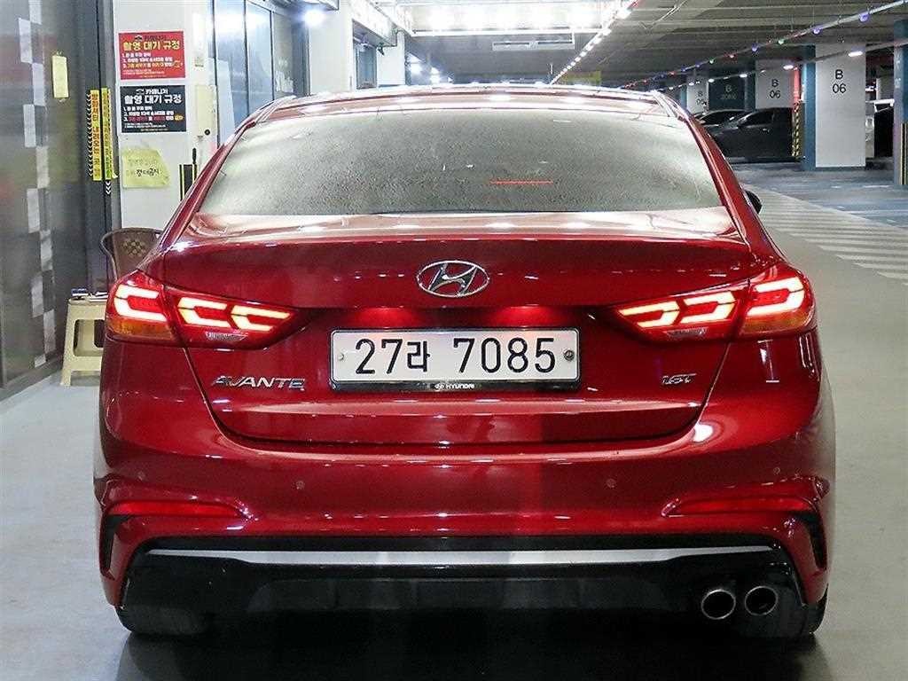 현대 아반떼 아반떼 AD 1.6 터보 스포츠 7 DCT 이미지 5