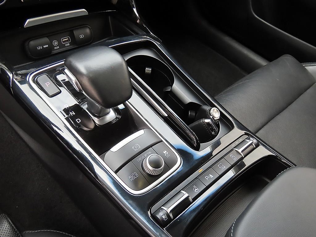 기아 스팅어 디젤 2.2 AWD 플래티넘 이미지 11