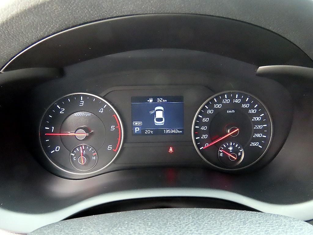 기아 스팅어 디젤 2.2 AWD 플래티넘 이미지 9