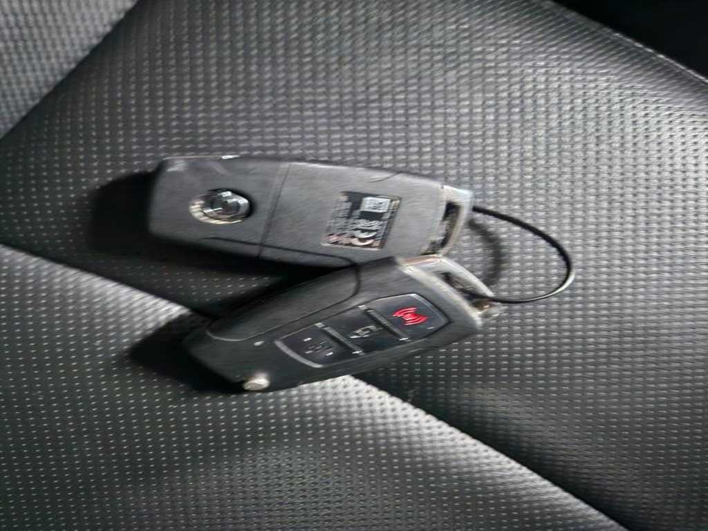 KG모빌리티(쌍용) 티볼리 가솔린 2WD 1.6 VX 이미지 17