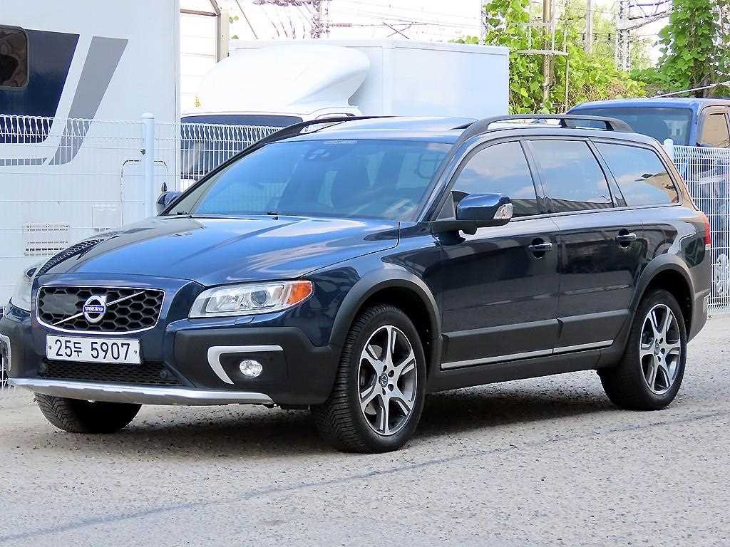 볼보 XC70 D5 이미지 1