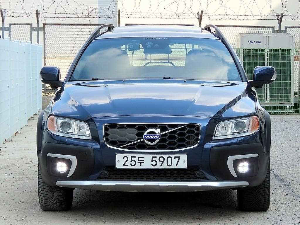 볼보 XC70 D5 이미지 2