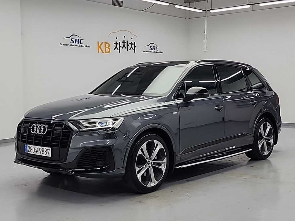 아우디 Q7 Q7 (4M) 55 TFSI 콰트로 프리미엄 이미지 1