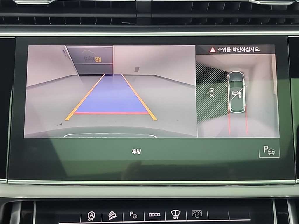 아우디 Q7 Q7 (4M) 55 TFSI 콰트로 프리미엄 이미지 16