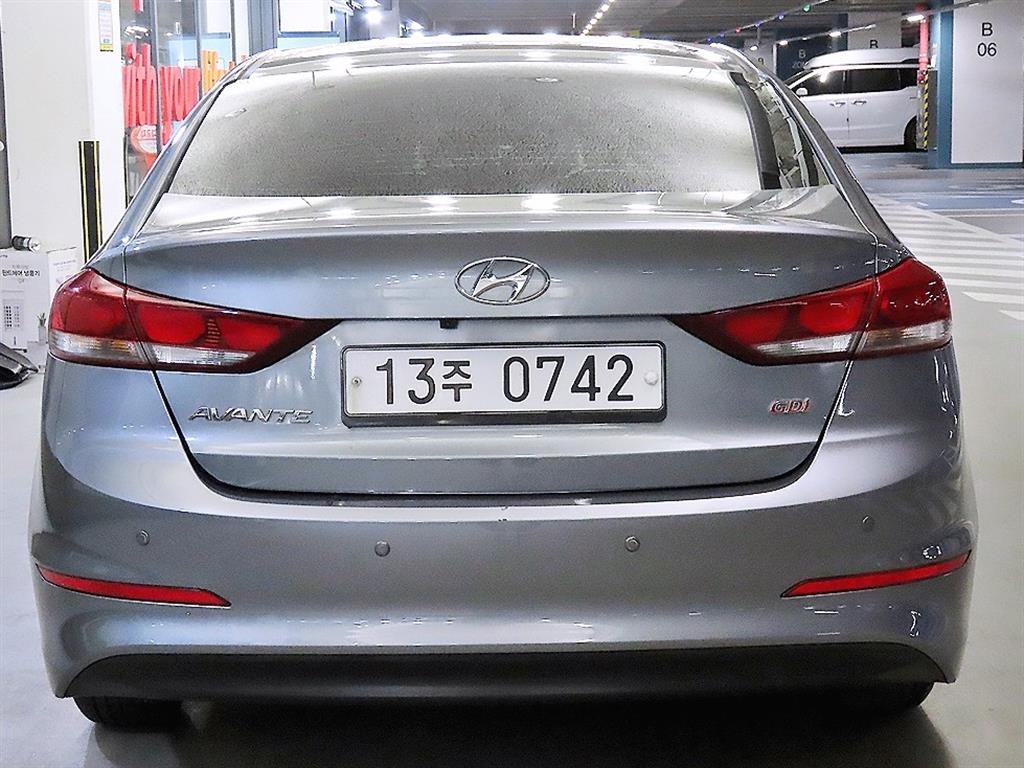 현대 아반떼 아반떼 AD 1.6 GDI 스타일 이미지 5