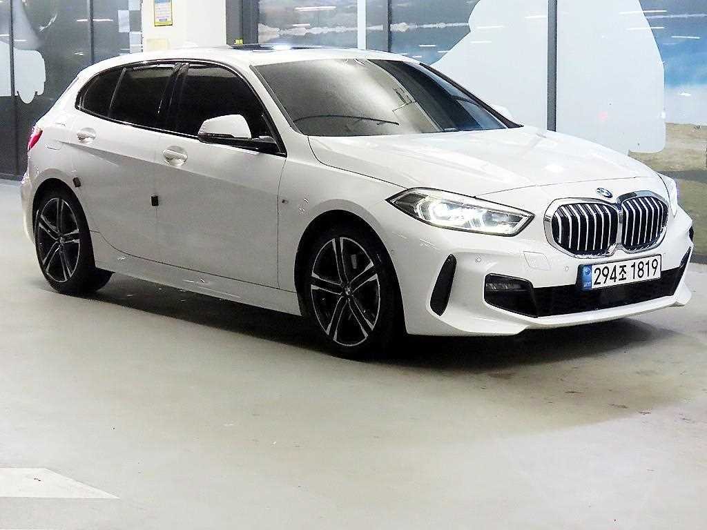 BMW 1시리즈 1시리즈 (F40) 120i M 스포츠 이미지 1