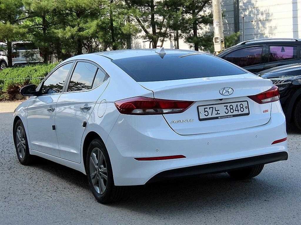 현대 아반떼 아반떼 AD 1.6 GDI 모던 이미지 3