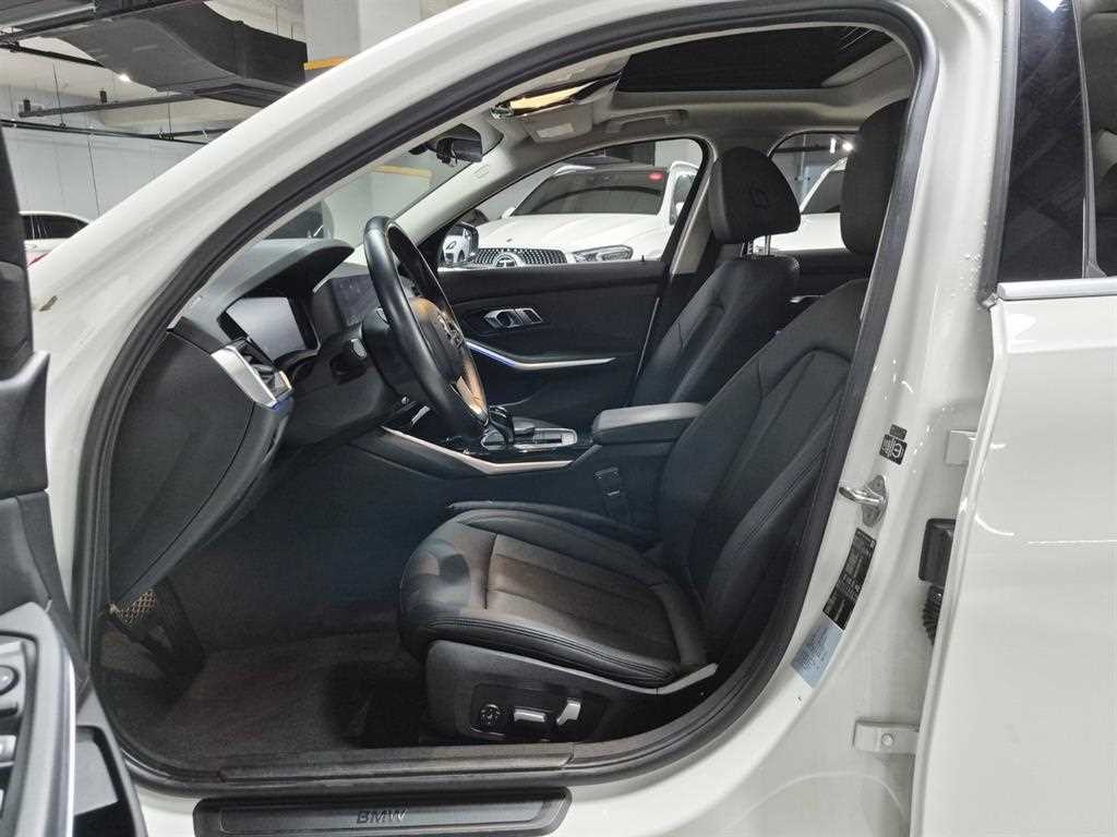 BMW 3시리즈 3시리즈 (G20) 320d 이미지 11