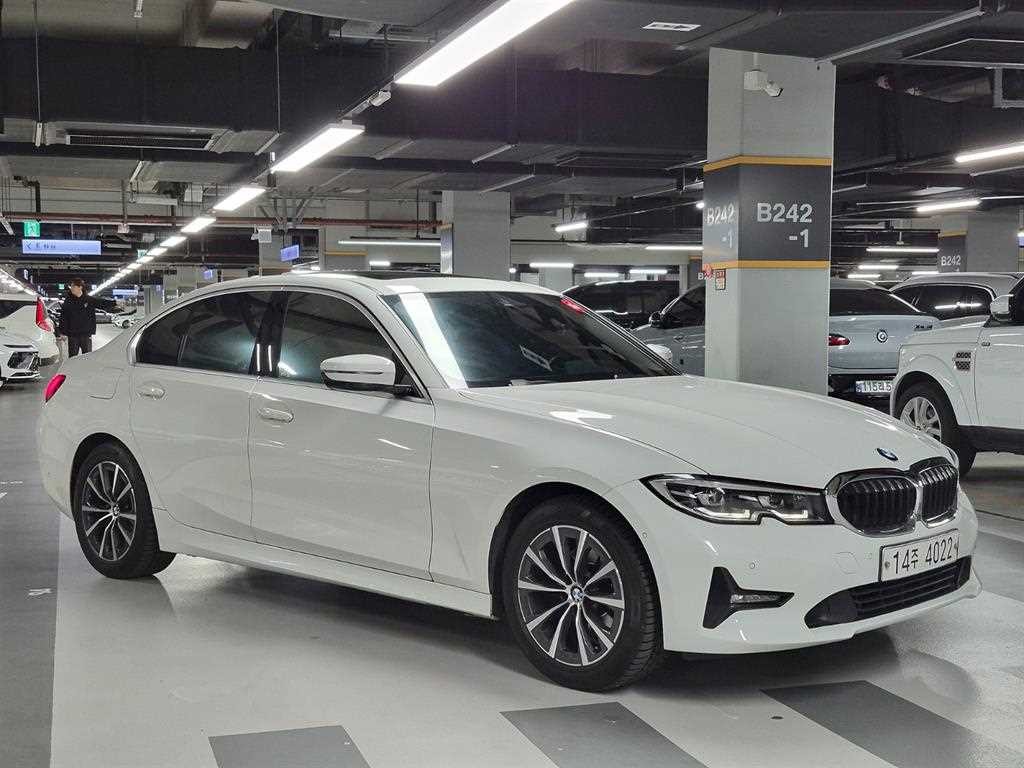 BMW 3시리즈 3시리즈 (G20) 320d 이미지 2