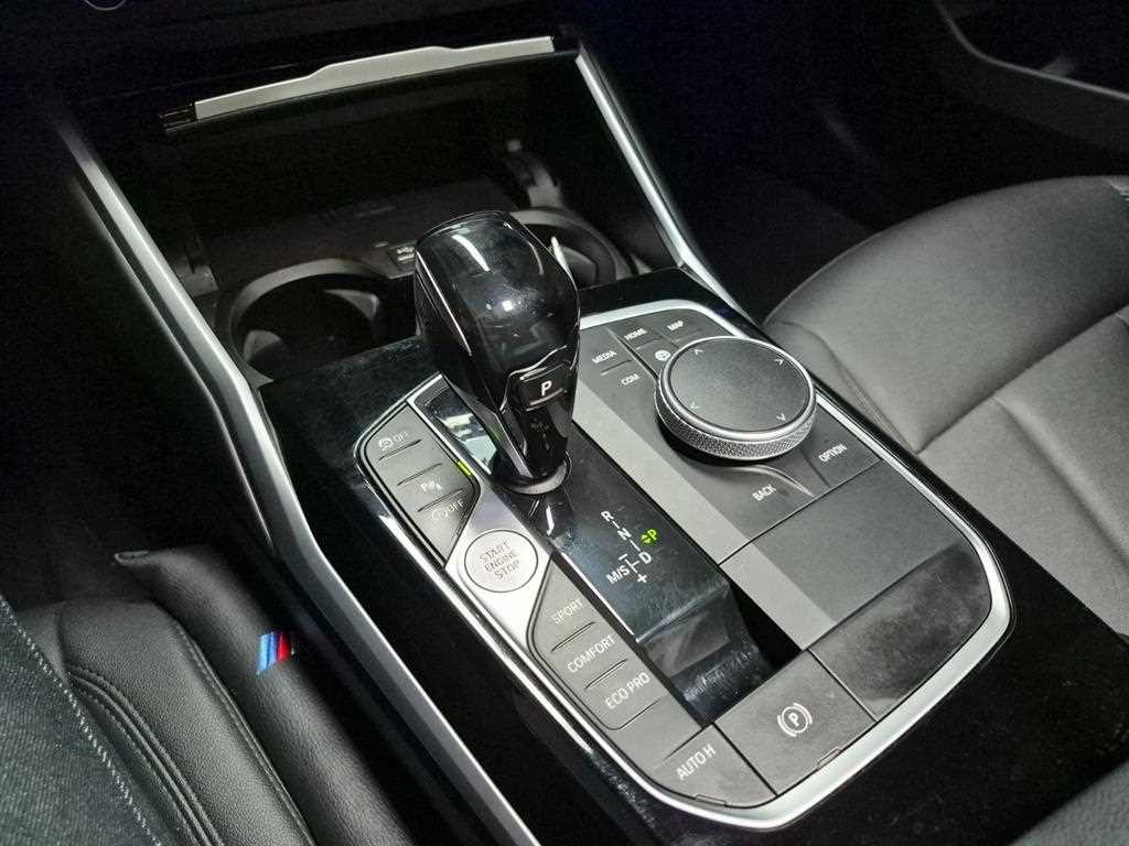 BMW 3시리즈 3시리즈 (G20) 320d 이미지 9