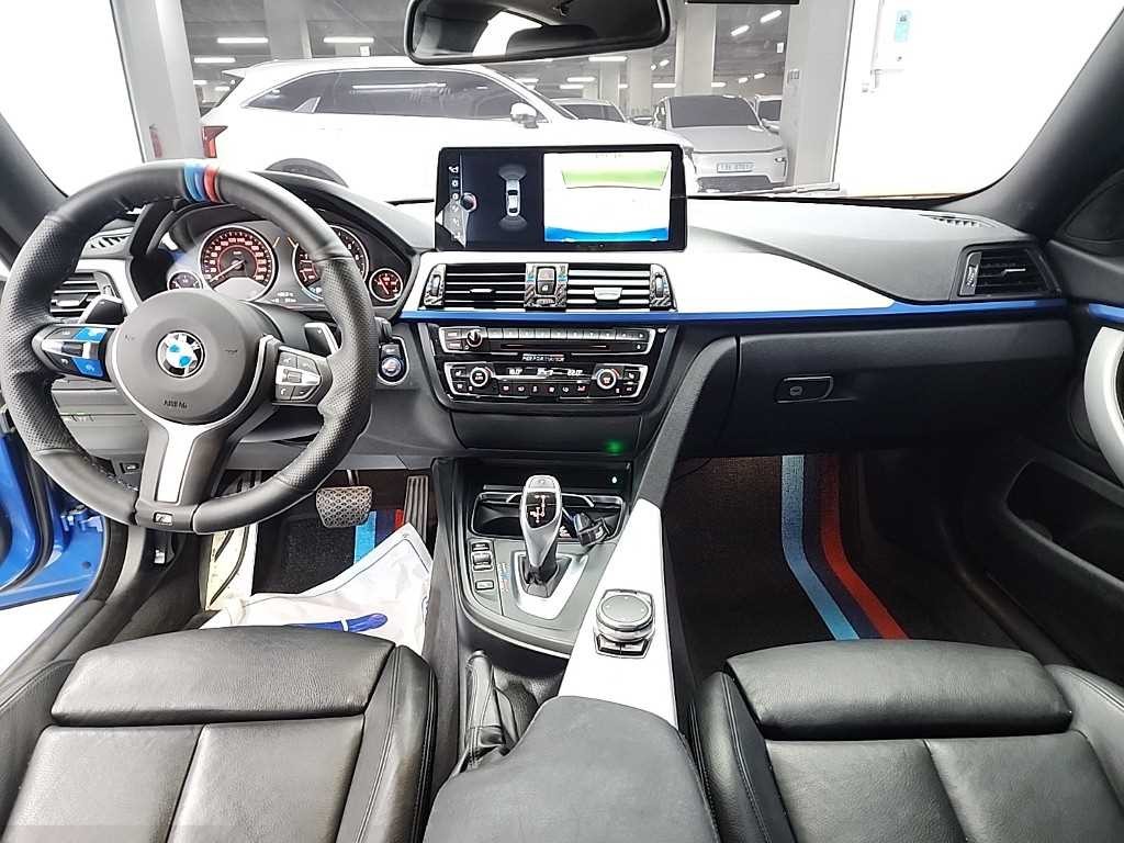 BMW 4시리즈 4시리즈 (F32) 420i 그란쿠페 M 스포츠 이미지 7