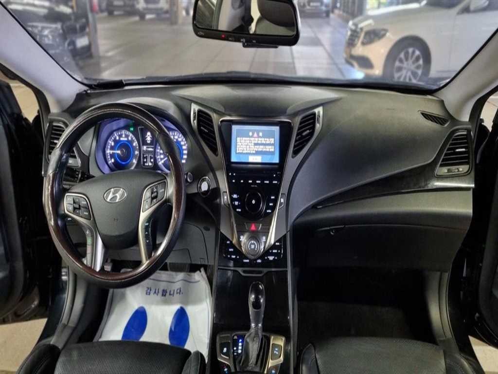 현대 그랜저 그랜저 HG HG300 PRIME 이미지 11