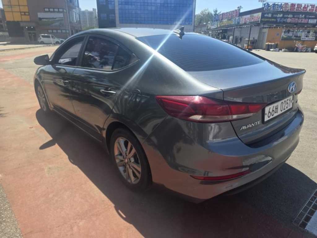 현대 아반떼 아반떼 AD 1.6 GDI 스마트 이미지 3