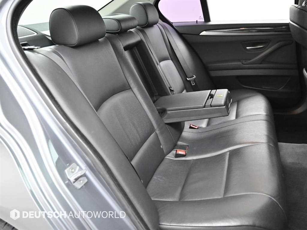 BMW 5시리즈 5시리즈 (F10) 528i xDrive 이미지 12