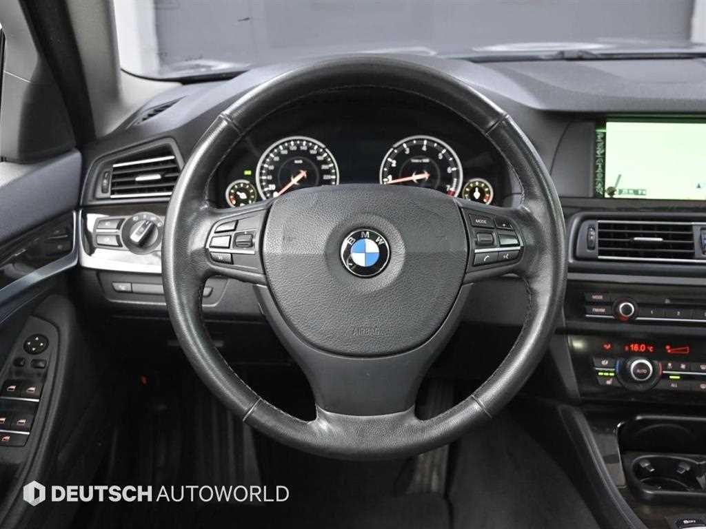 BMW 5시리즈 5시리즈 (F10) 528i xDrive 이미지 13