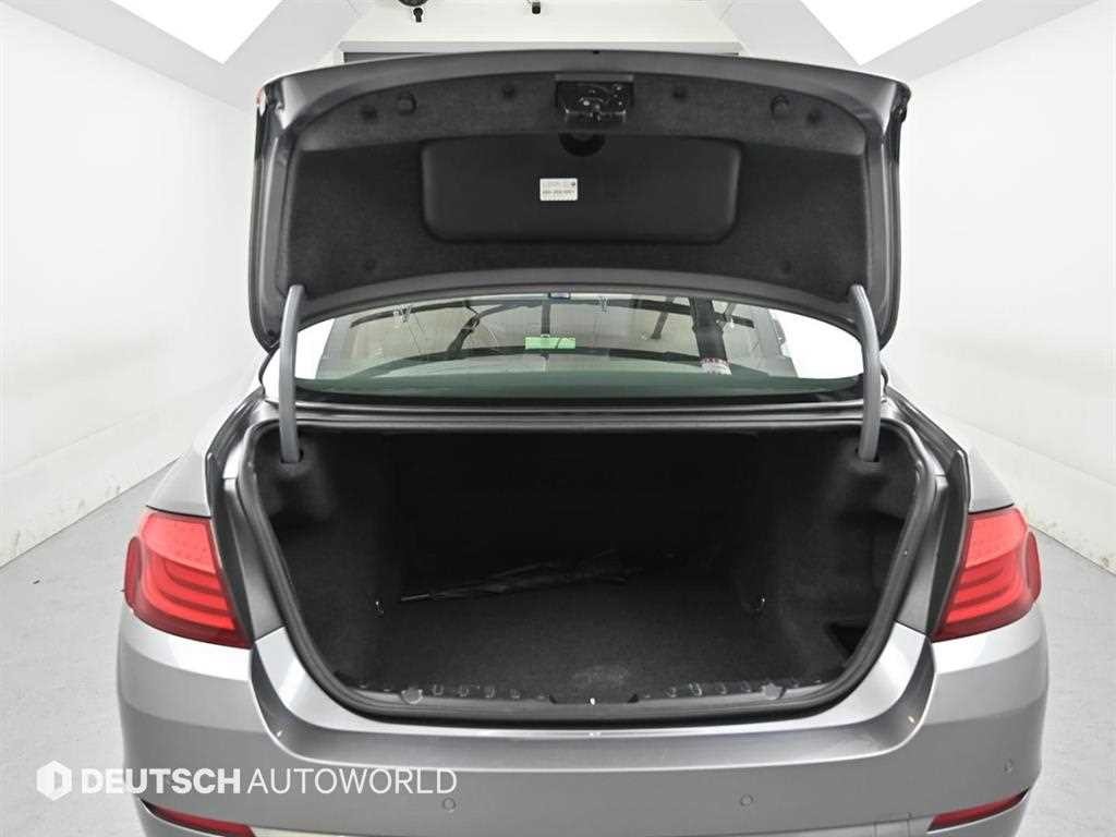 BMW 5시리즈 5시리즈 (F10) 528i xDrive 이미지 19