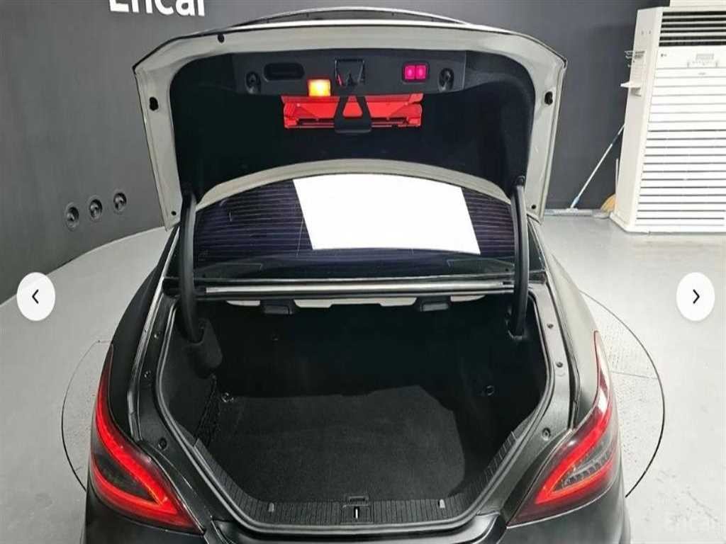 벤츠 CLS 클래스 CLS클래스 W218 CLS 63 S AMG 4MATIC 이미지 12