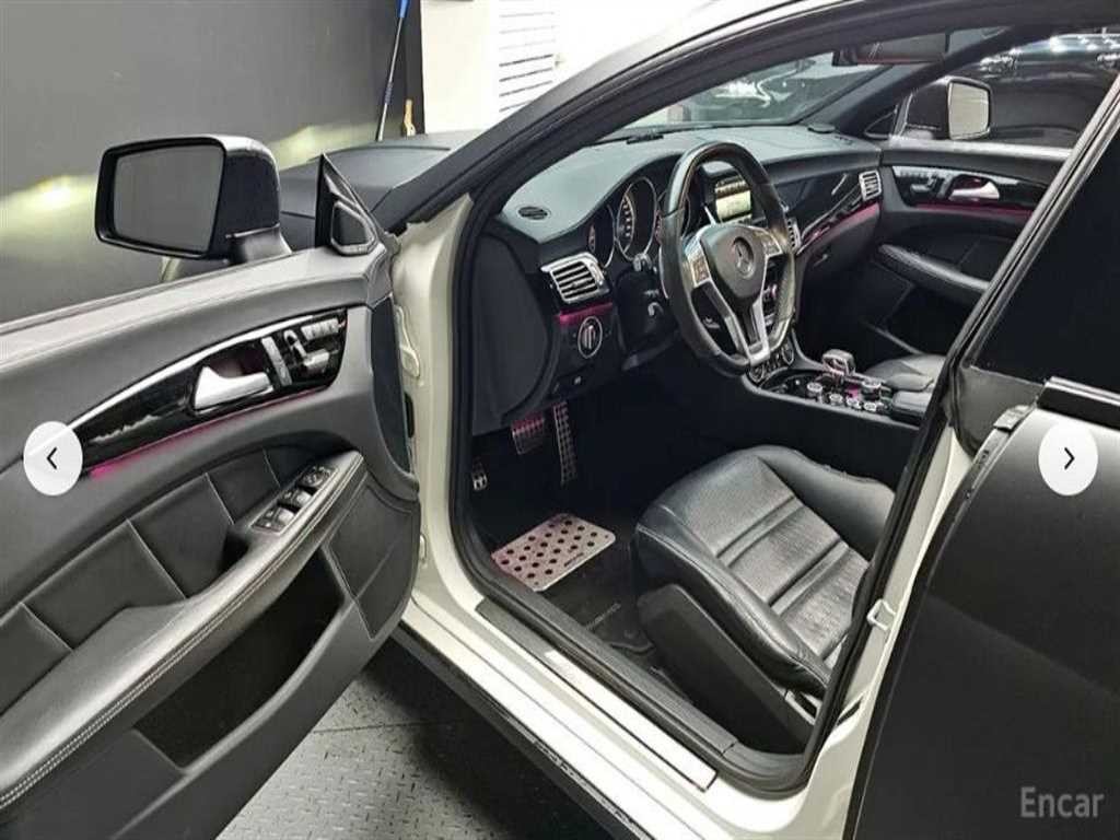 벤츠 CLS 클래스 CLS클래스 W218 CLS 63 S AMG 4MATIC 이미지 7