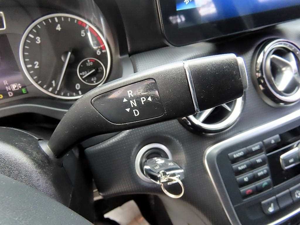 벤츠 A 클래스 A클래스 W176 A200 CDI 스타일 이미지 10