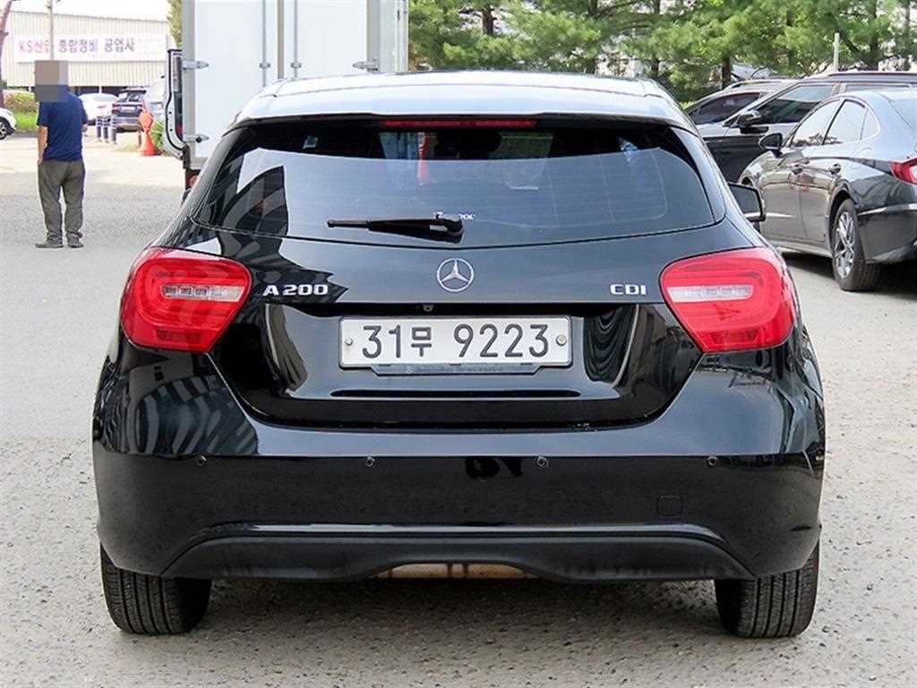 벤츠 A 클래스 A클래스 W176 A200 CDI 스타일 이미지 4