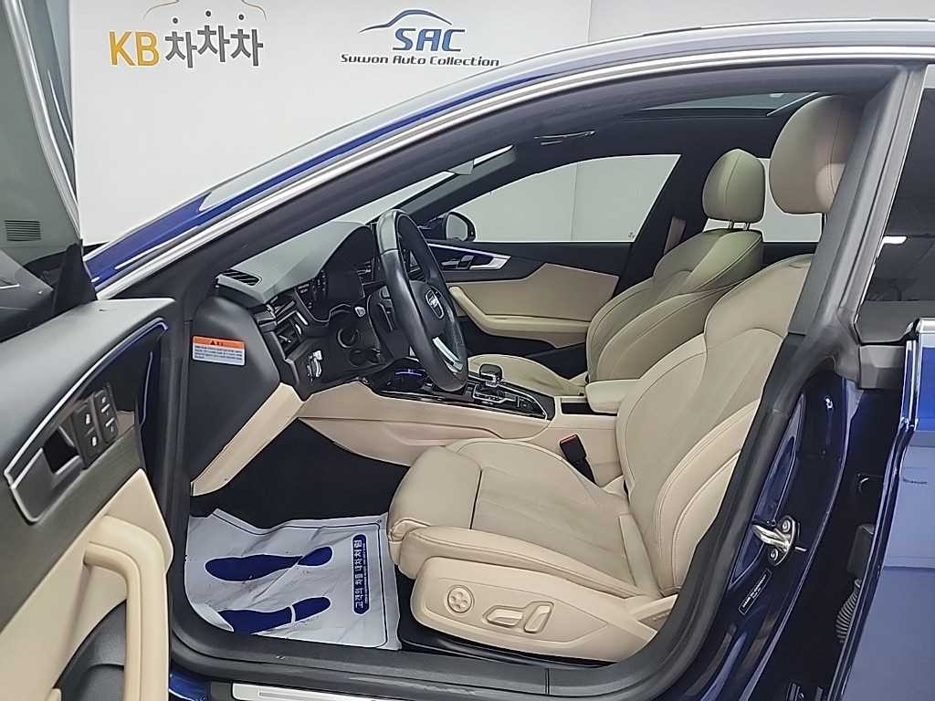 아우디 A5 A5 (F5) 40 TFSI 콰트로 스포트백 이미지 11