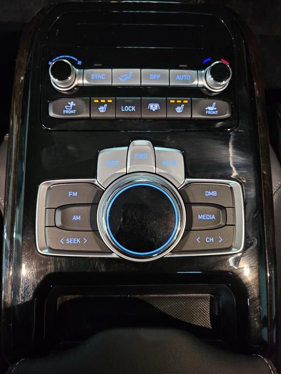 제네시스 G90 3.3 T AWD 럭셔리 이미지 18