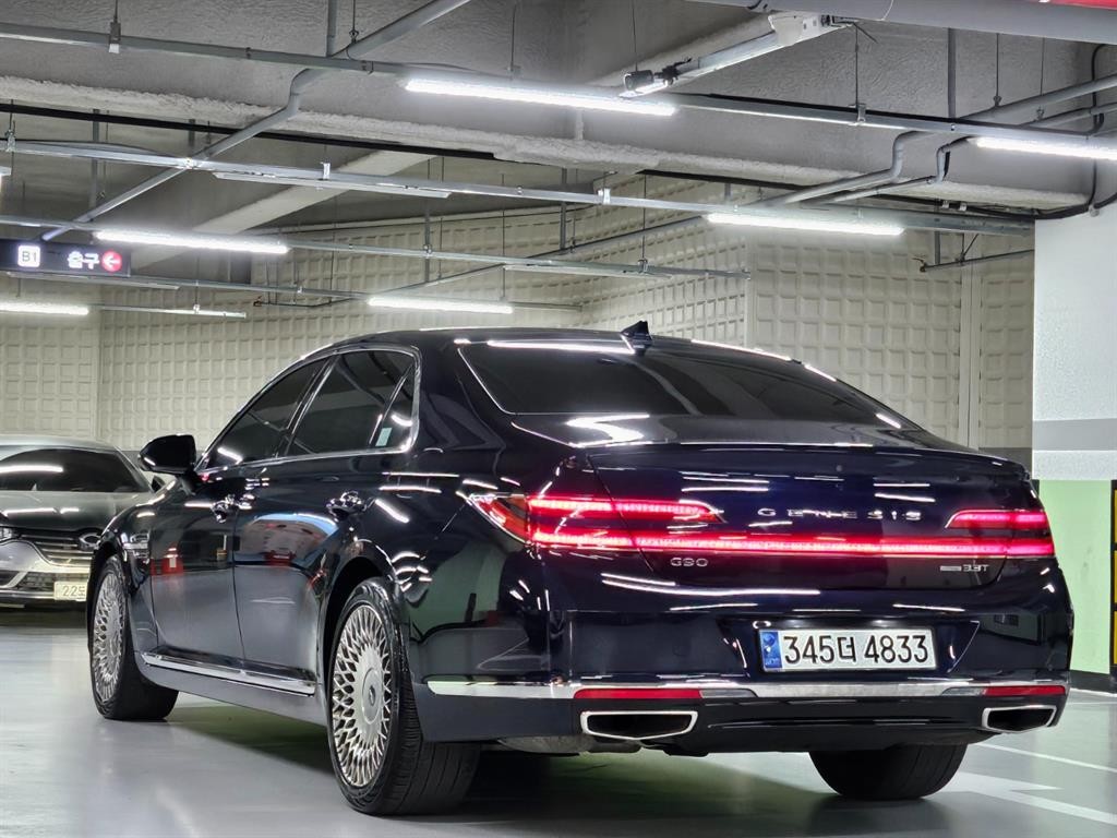 제네시스 G90 3.3 T AWD 럭셔리 이미지 3