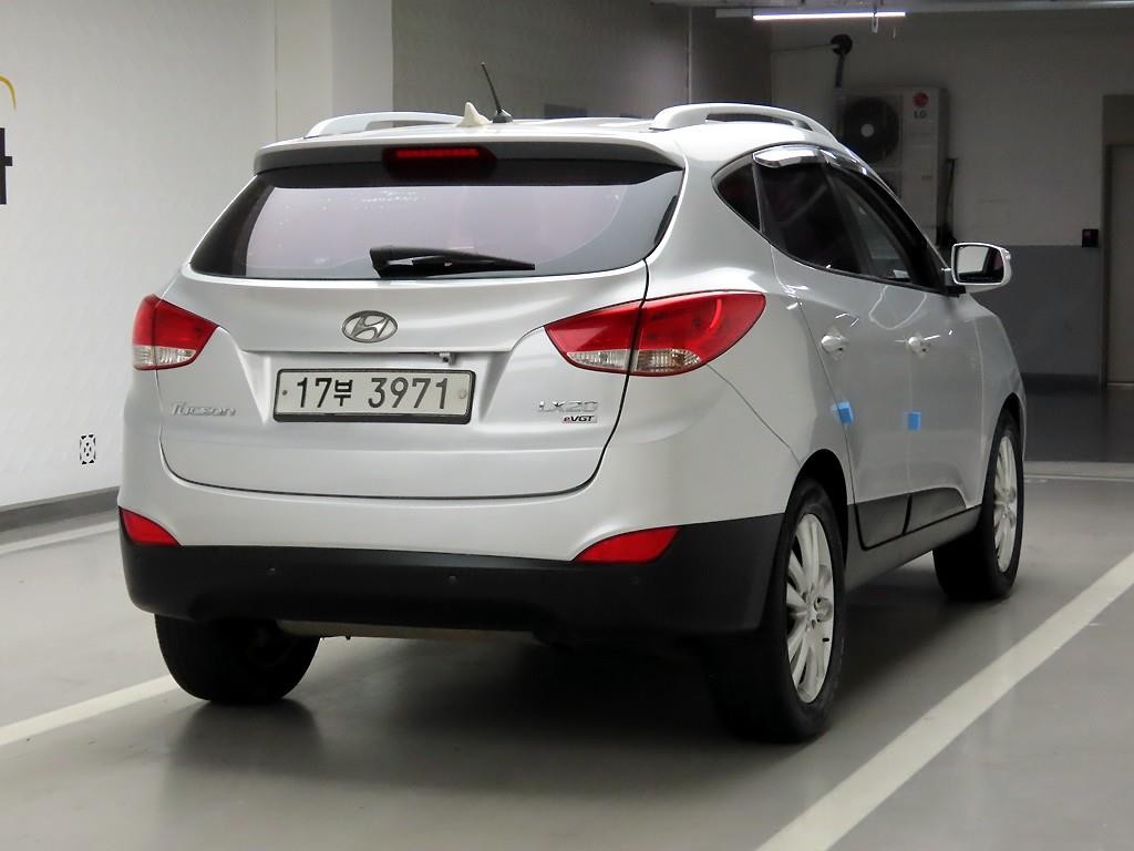 현대 투싼 투싼iX 2WD VGT LX20 럭셔리 이미지 4