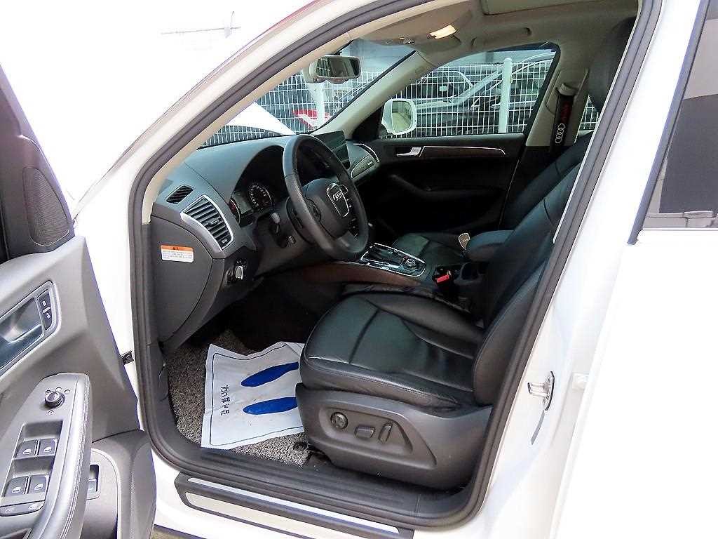 아우디 Q5 2.0 TDI 콰트로 다이나믹 이미지 5