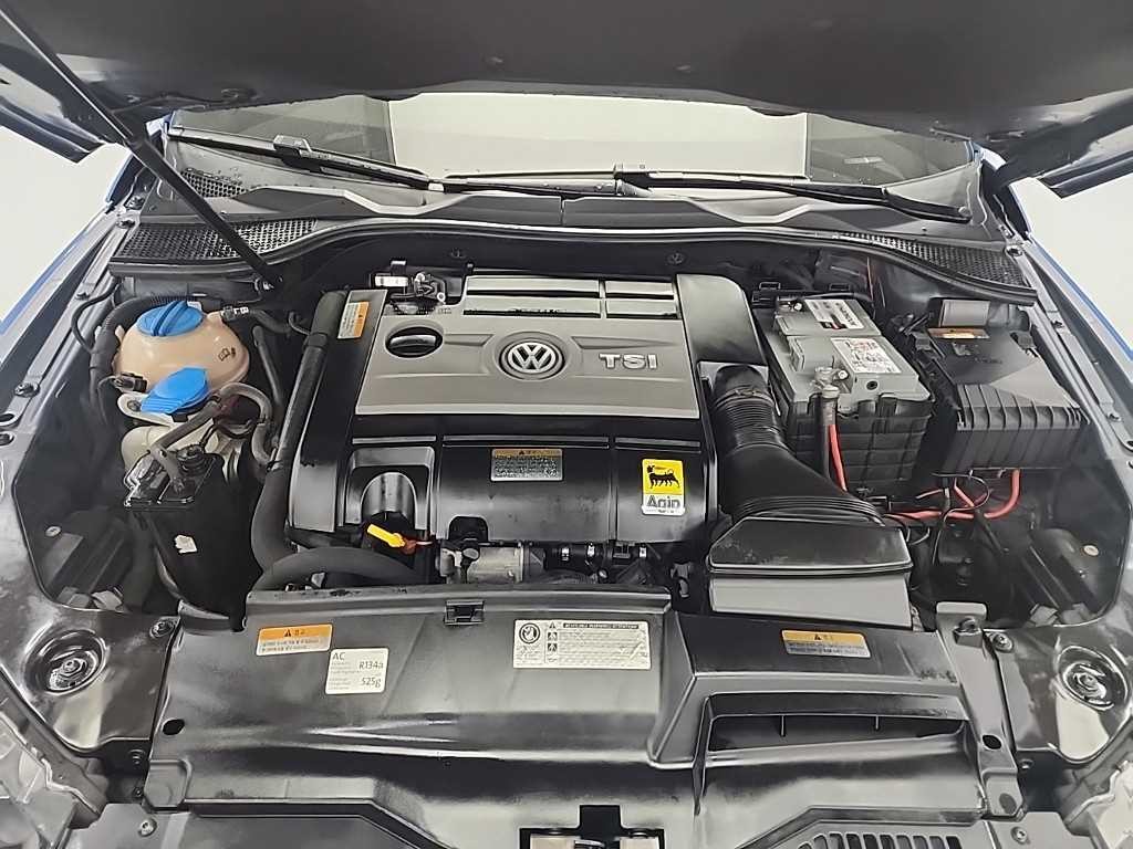 폭스바겐 시로코 2.0 TSI R 이미지 5