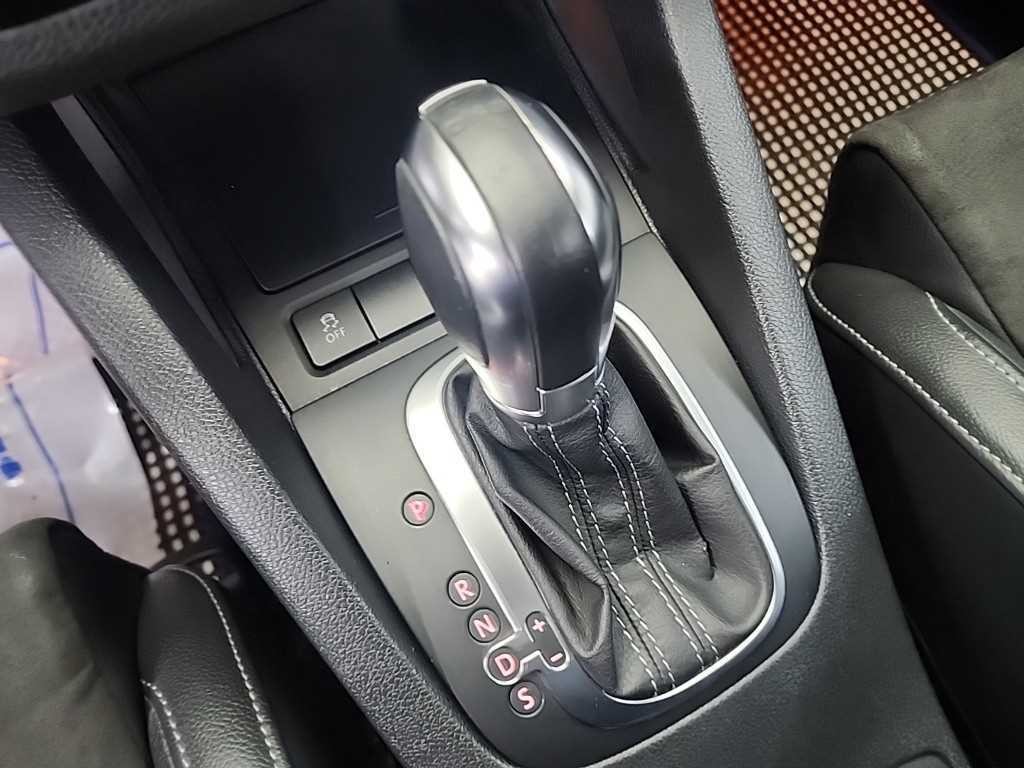 폭스바겐 시로코 2.0 TSI R 이미지 8