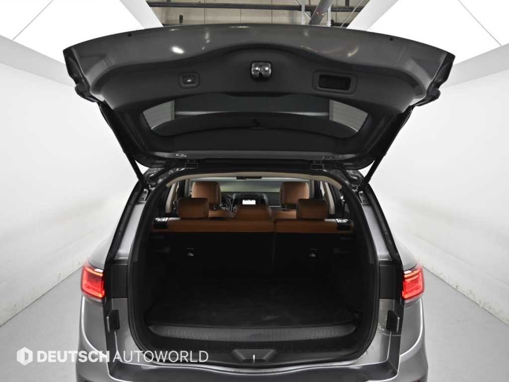 르노코리아(삼성) QM6 더뉴QM6 2.0 LPe RE 시그니처 2WD 이미지 20