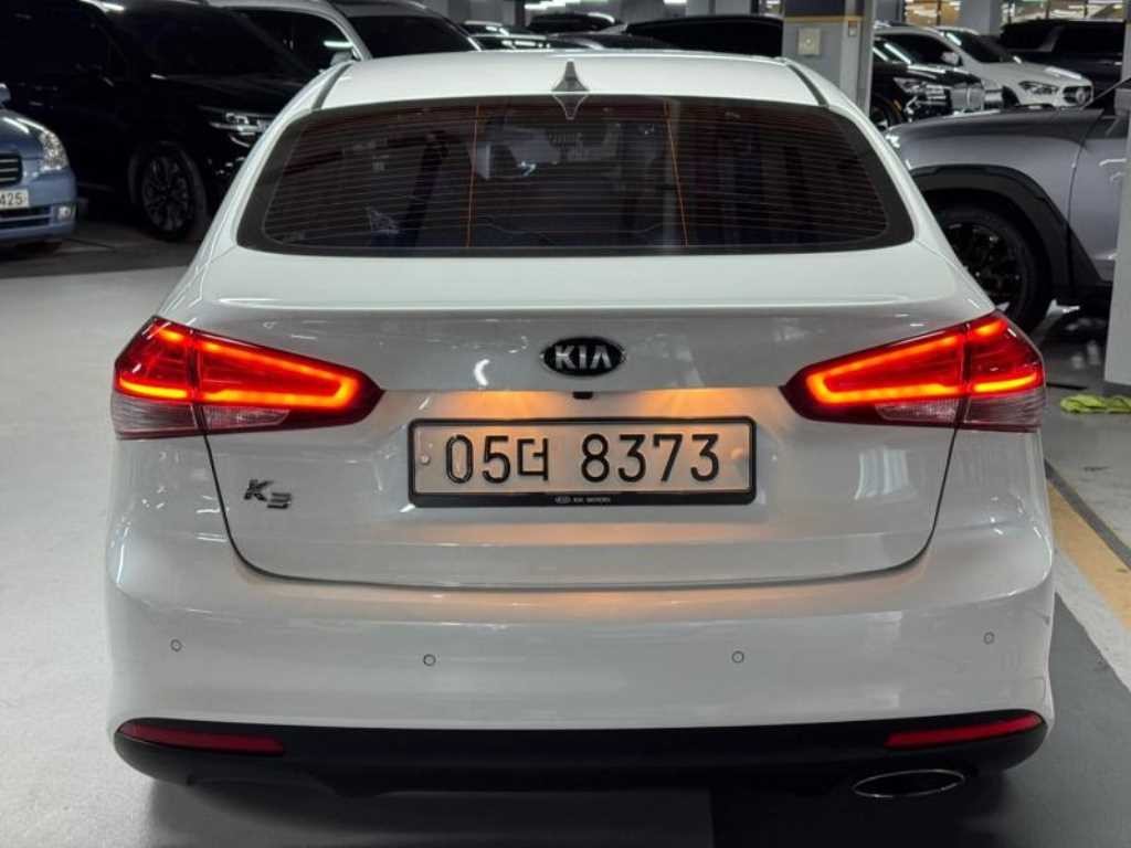 기아 K3 더뉴 K3 1.6 GDI 트렌디 스타일 이미지 4